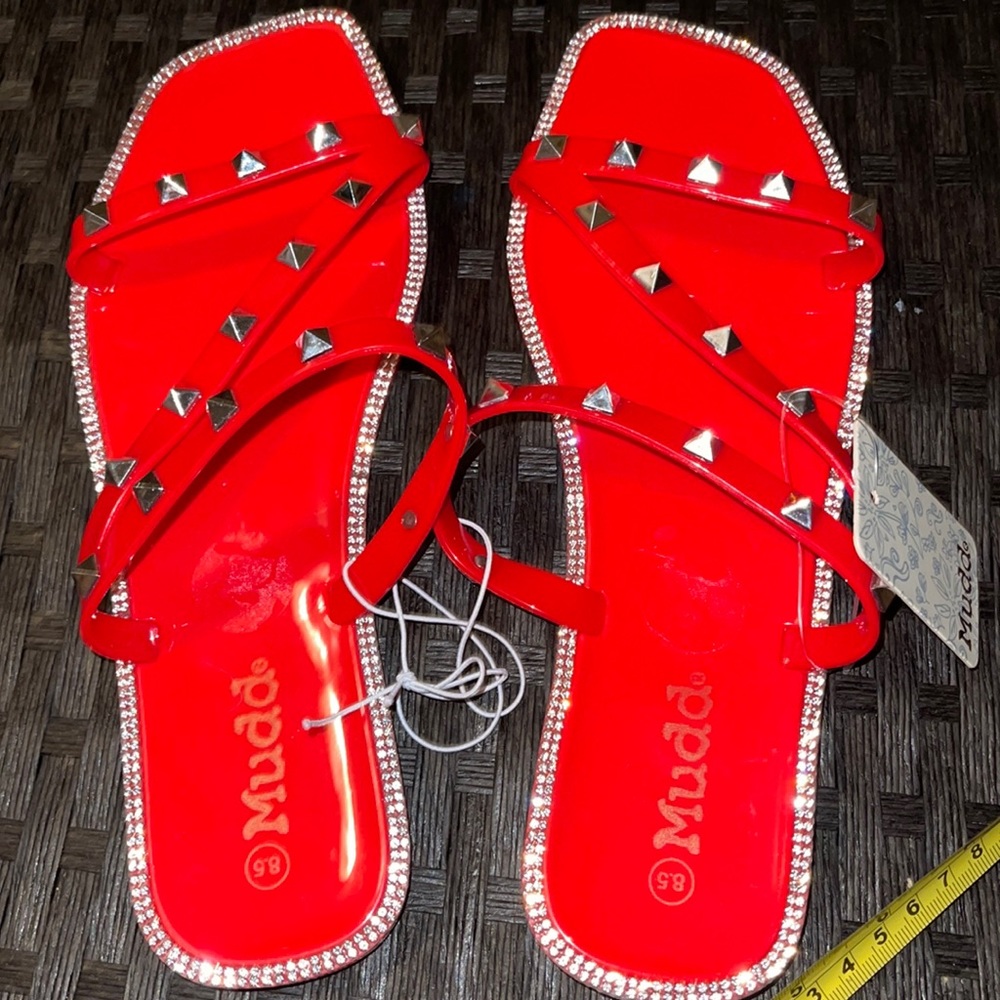 Mudd Papaya Studded jelly Sandals